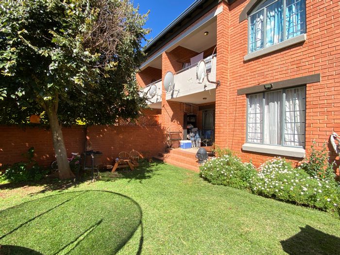 Property #ENT0276098, Apartment for sale in Mooikloof Ridge