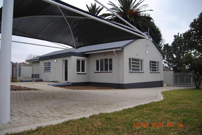 Property #ENT0276233, House for sale in Edendale