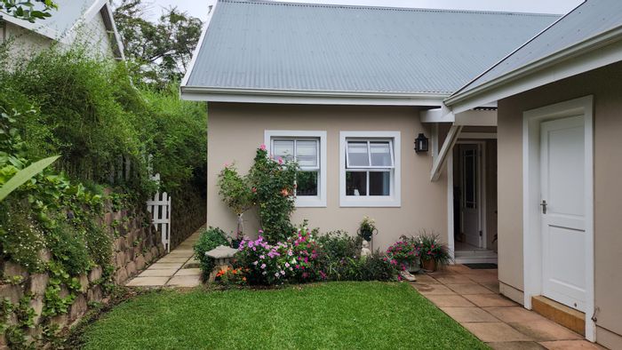 Property #ENT0276348, House for sale in Caledon Estate