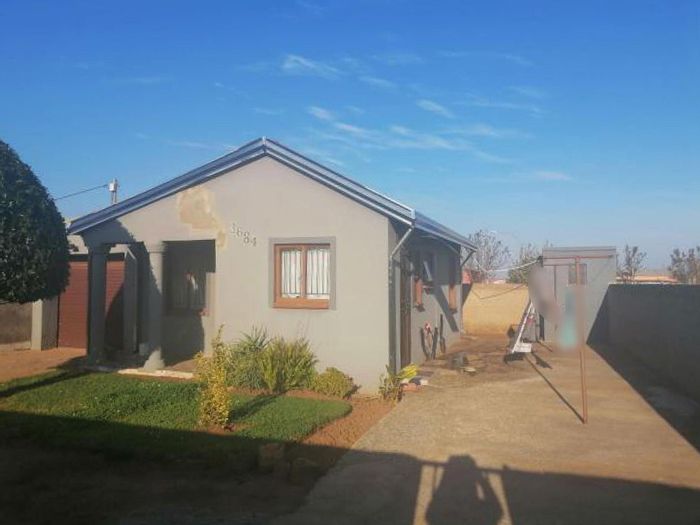 Property #ENT0276360, House for sale in Sebokeng Central