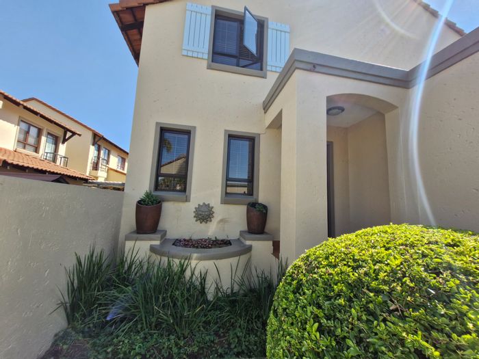Property #ENT0276577, Townhouse for sale in Fourways