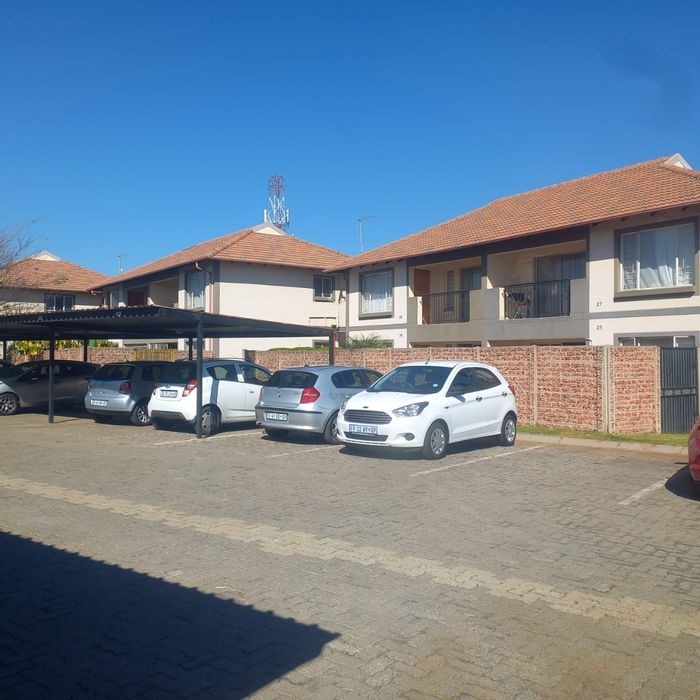 Property #ENT0276738, Apartment for sale in Parkrand