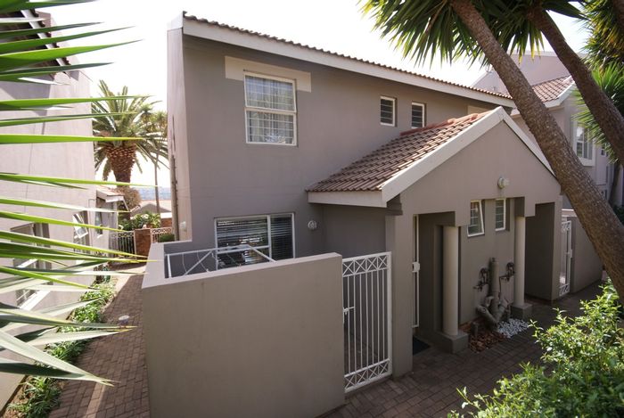 Property #ENT0276884, Townhouse for sale in Kensington