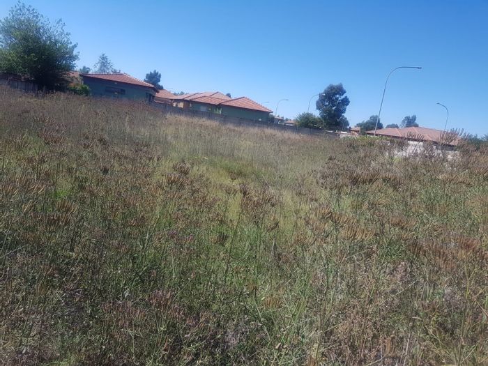 Vacant Land Residential For Sale in Krugersrus - Ideal for your dream home.