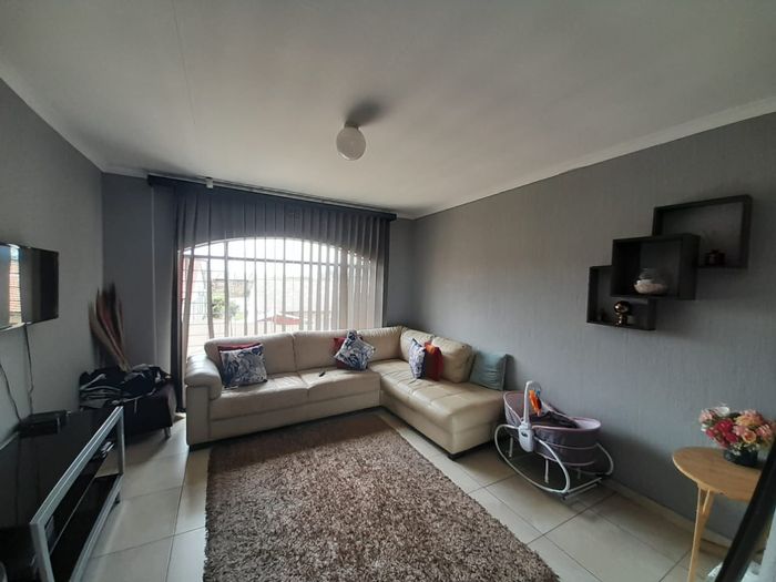 Property #ENT0276920, Apartment for sale in Corlett Gardens