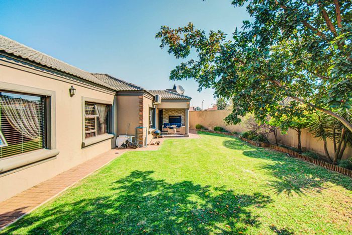 Property #ENT0277272, House for sale in Beyers Park