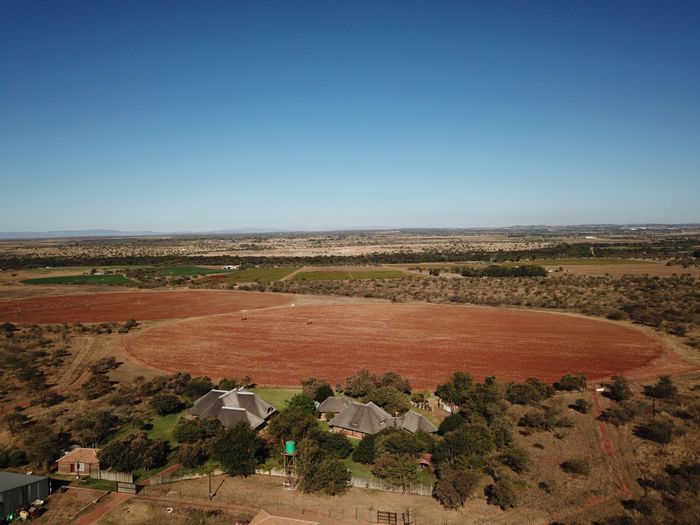 Prime Polokwane Rural Farm For Sale: 300ha with Multiple Homes and Irrigation Potential