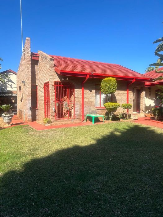 Property #ENT0277395, House for sale in Flora Park