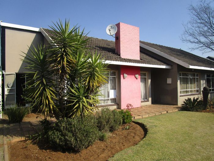 Property #ENT0277301, House for sale in Vaal Marina Central