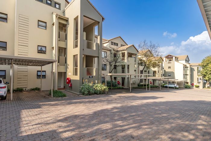 Property #ENT0277498, Apartment for sale in Bryanston