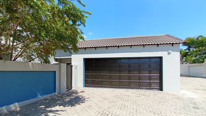 Property #ENT0277544, House for sale in Thatchfield Estate