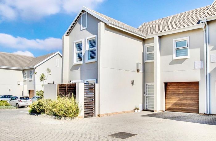 Property #ENT0277559, Townhouse for sale in Bryanston