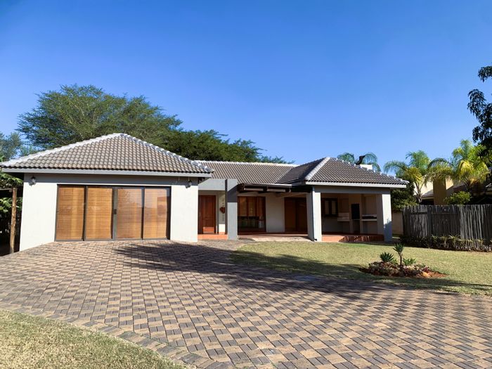 For Sale: House in Koro Creek Golf Estate with pool, braai area, and golf access.