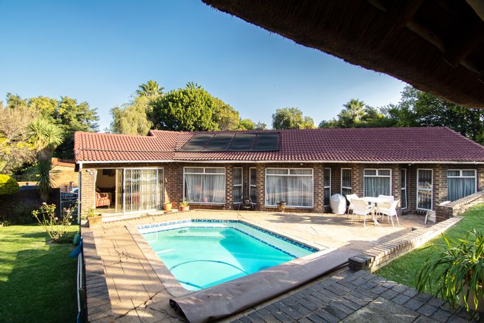 Property #ENT0277798, House rental monthly in Sundowner
