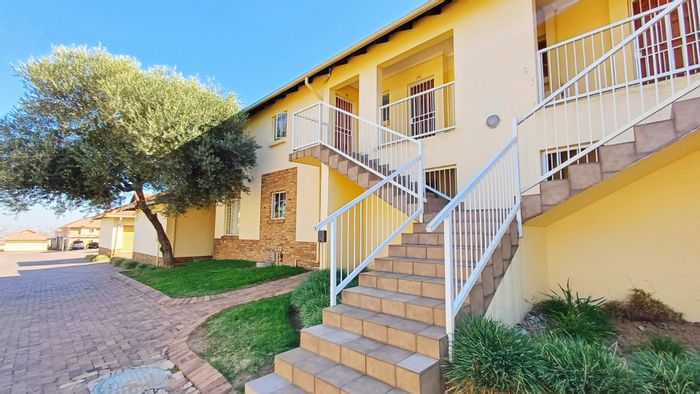 Kosmosdal Apartment For Sale: 2-bed, balcony, garage, clubhouse, easy N1 access.