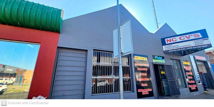 Retail Space For Sale in Kimberley Central, Includes Office and Workshop Areas