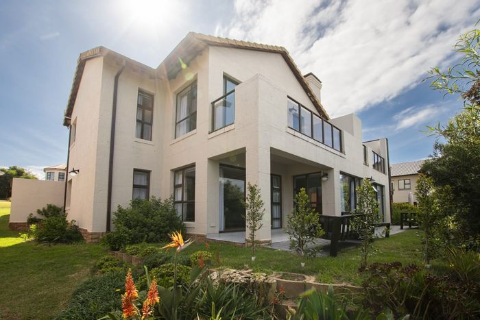 House For Sale in Mossel Bay Golf Estate: 5 Bedrooms, Ocean Views, Income Potential