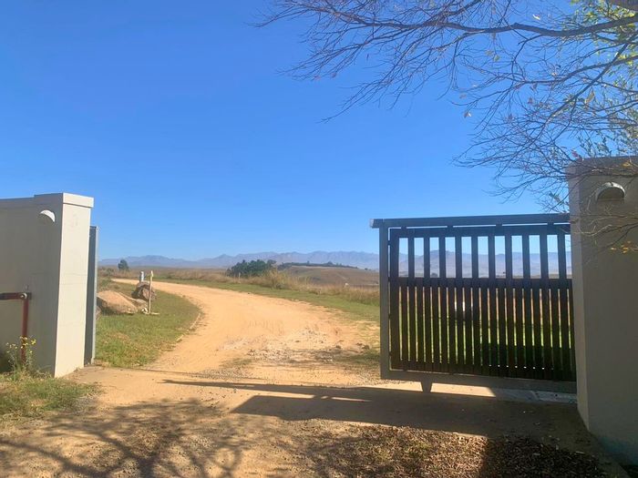 Vacant Land Residential For Sale in Underberg Central - Secure estate, mountain views.