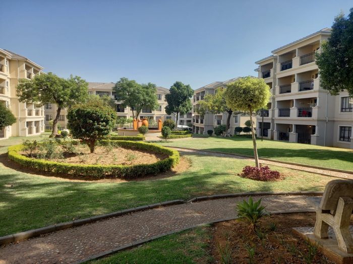 For Sale: 2-Bedroom Apartment in Noordwyk with Balcony, Parking, and Pool Access.