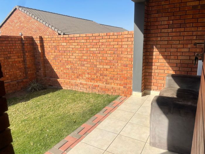 Property #ENT0278211, Townhouse rental monthly in Sagewood