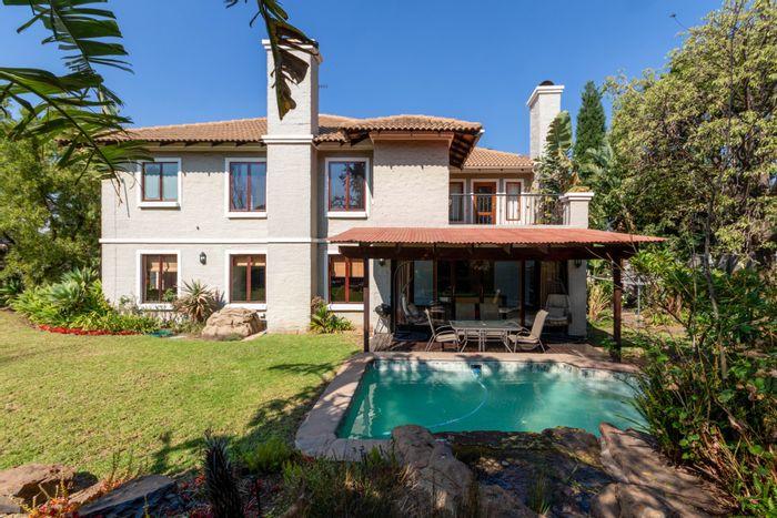 For Sale: House in Kyalami Crest Estate with 4 beds, pool, and staff quarters.