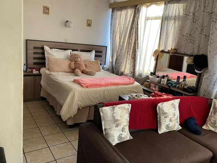 Property #ENT0278530, Apartment for sale in Pretoria Central