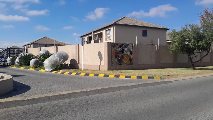 Property #ENT0278933, Townhouse for sale in Parkrand