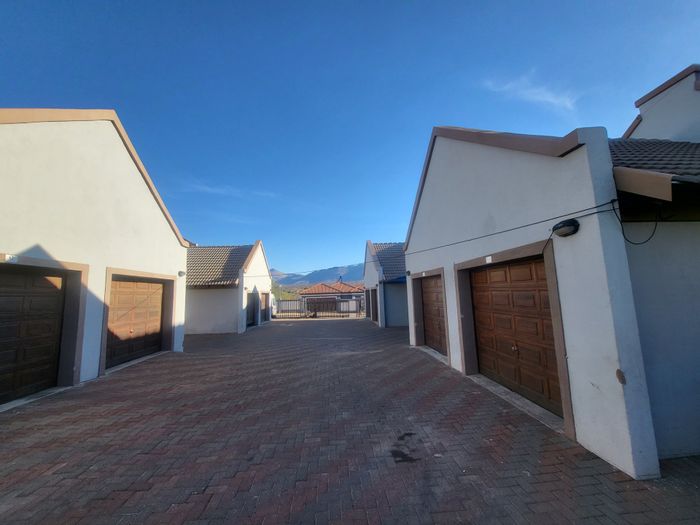 Aloe Ridge Townhouse For Sale: 24 units with garages, prime investment opportunity.