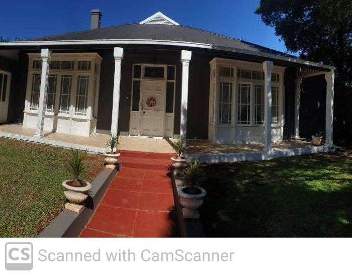 For Sale: House in Belgravia with pool, garden, and potential for expansion.