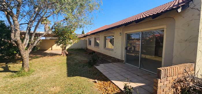 For Sale: 3-Bedroom Townhouse in Camelot with Garden and Double Carport.