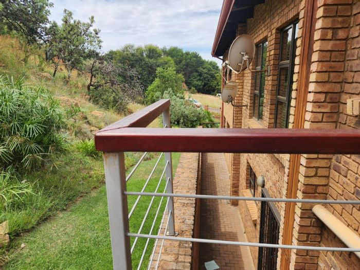 Bronkhorstbaai House For Sale: Lakeside Living, Dual Dwellings, Borehole, Solar Power