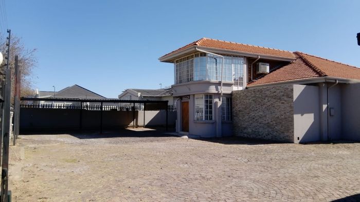 Property #ENT0281307, Guest House for sale in Benoni Central
