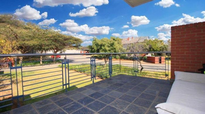 For Sale: Apartment in Jackal Creek Golf Estate with golf course views and amenities.