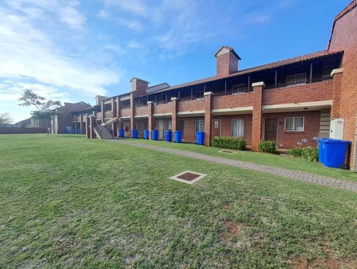 Property #ENT0281402, Apartment for sale in Mooikloof Ridge
