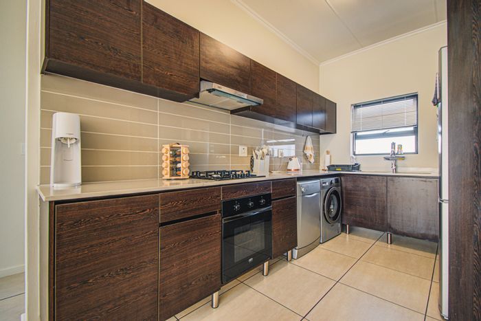 Property #ENT0281610, Townhouse for sale in Greenstone Hill