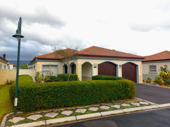 For Sale: Twin Palms House with Zen Garden, Air Conditioning, and Built-in Braai