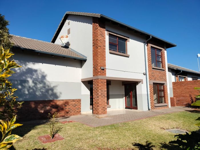 Property #ENT0281855, House rental monthly in Centurion Central