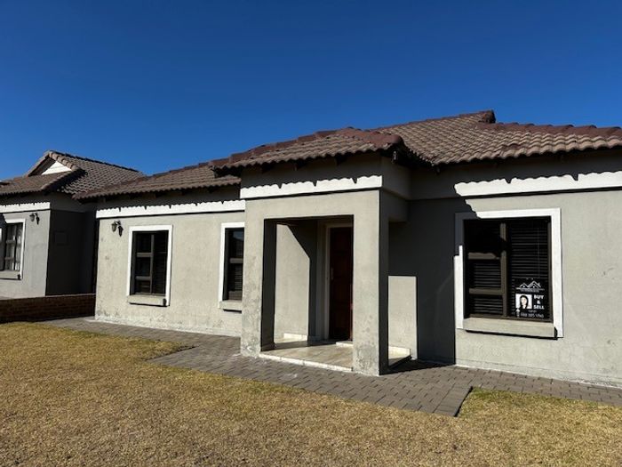 Property #ENT0281997, Townhouse for sale in Secunda Central