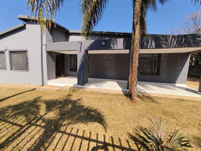 Property #ENT0281935, House for sale in Louis Trichardt Central