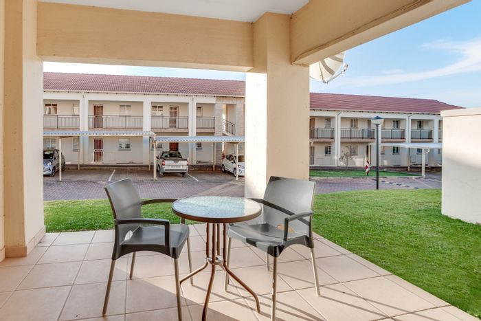 Zandspruit Ground-Floor Apartment for Sale: 1-Bedroom, Garden, 24-Hour Security