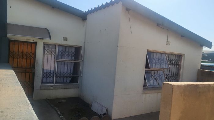 Property #ENT0282158, House for sale in Bloubosrand