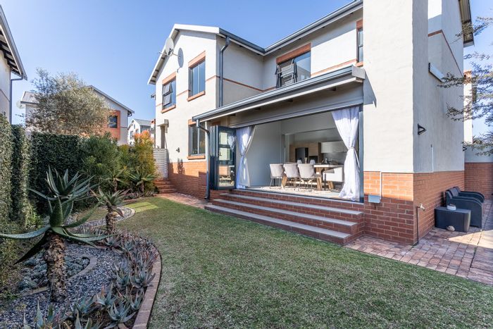 Property #ENT0282177, Townhouse for sale in The Hills Game Reserve Estate