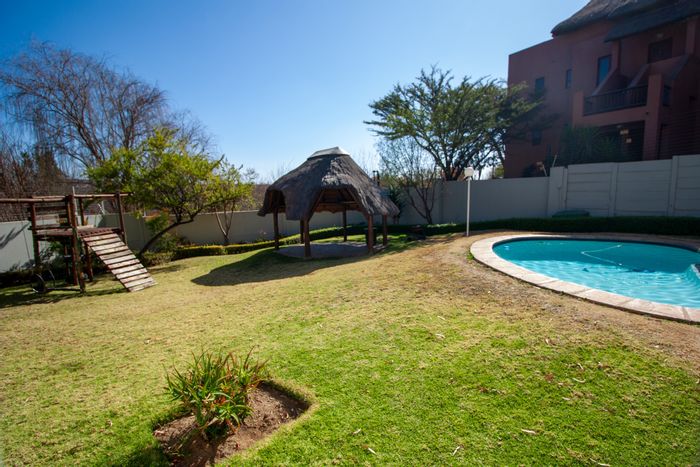 Modern 3-Bedroom Apartment for Sale in Sunninghill with Great Amenities!