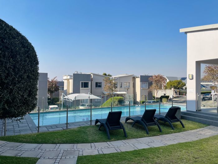 Modern 1-Bedroom Apartment in Secure Fourways Complex with Pool and Gym Access