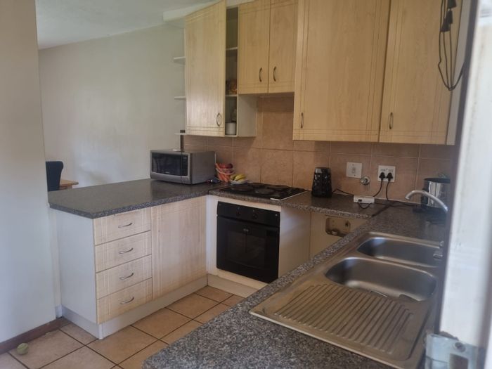 Property #ENT0282370, Apartment for sale in Mooikloof Ridge