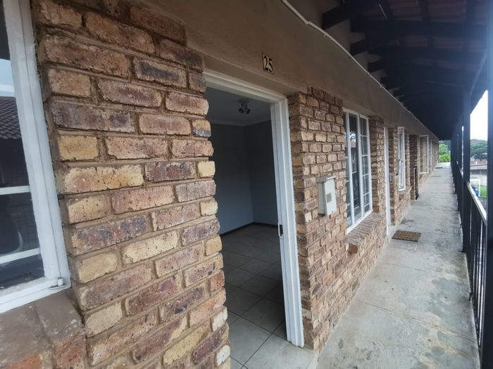 Property #ENT0282464, Apartment for sale in Kempton Park Central