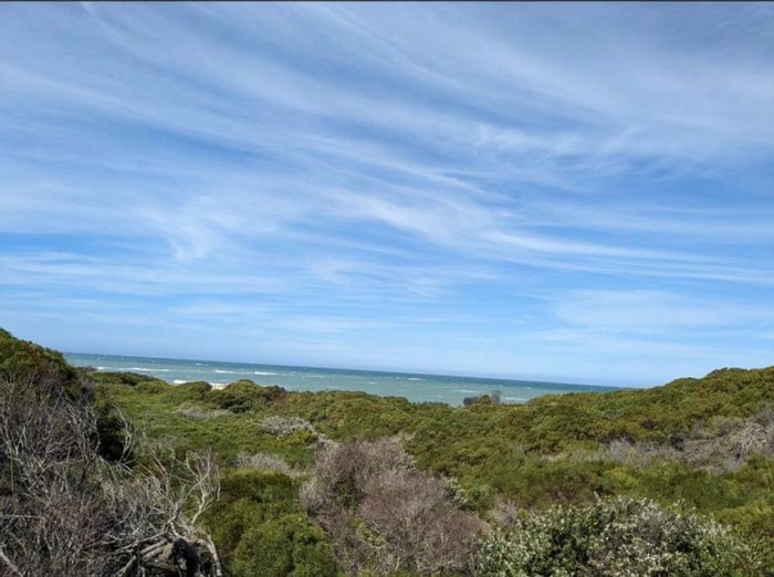 Vacant Residential Land For Sale in Paradise Beach – Stunning Sea Views Await!