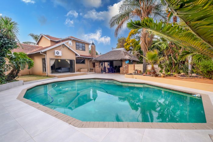 Stunning Garsfontein 4-Bedroom House with Solar, Pool, and Spacious Living Areas!