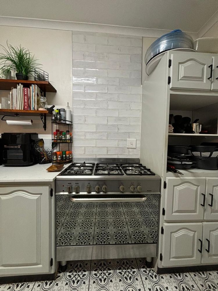 Gas stove