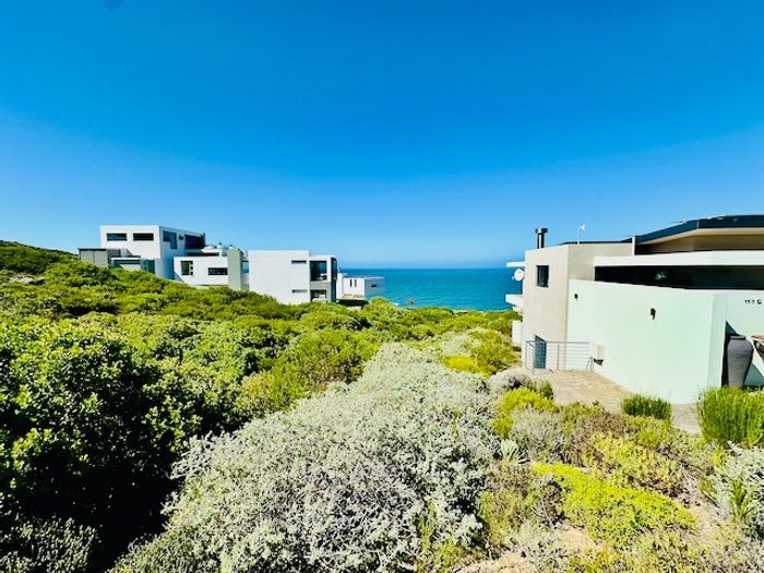Vacant Land Residential For Sale in Pinnacle Point Golf Estate with approved plans.